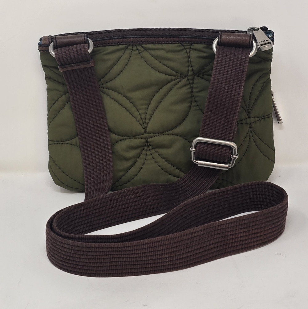 Fossil key per olive green nylon quilted floral stiching crossbody purse bag - Picture 6 of 9